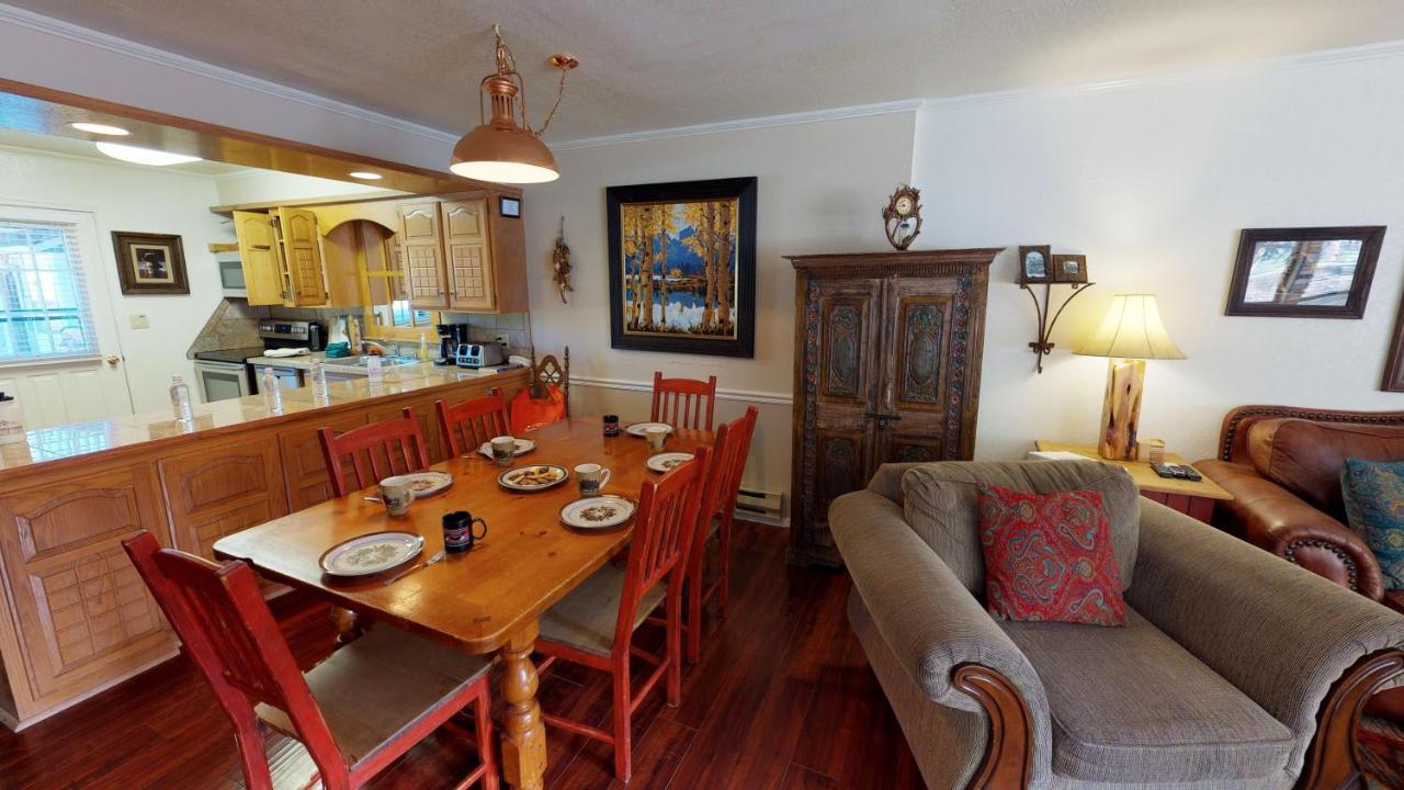 Claim Jumper 8 Townhouse With High Speed Wifi Apartment Red River Exterior photo